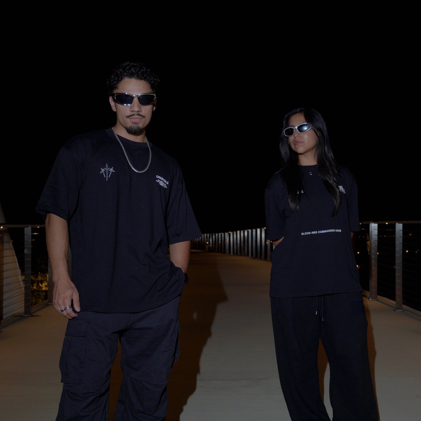 CRIMSON COMMANDER OVERSIZED TEE